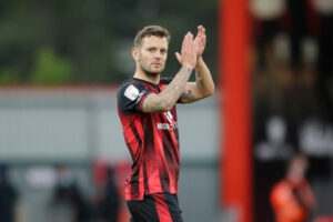 เล่นพนันบอลยังไงให้รวย